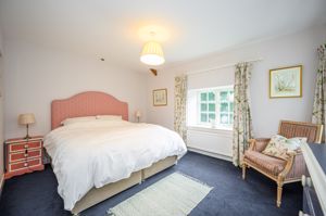Bedroom- click for photo gallery